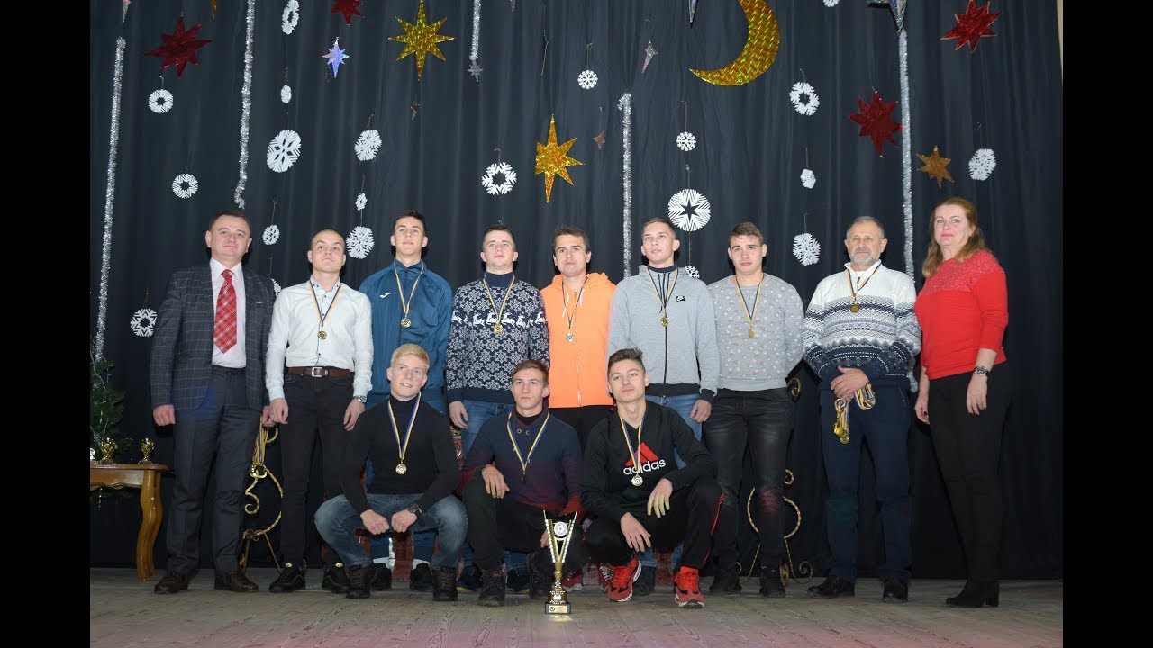 Церемонія нагородження номінантів футбольного сезону 2018 року.