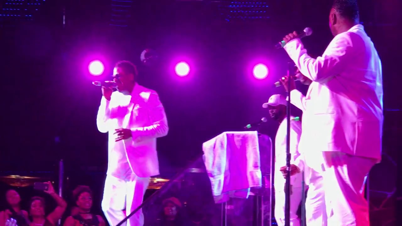 Silk performs 