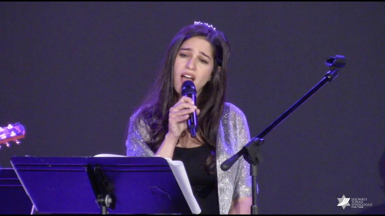 Oyfn Pripetshik (Yiddish Lullaby) - performed by Jacqueline Rafii