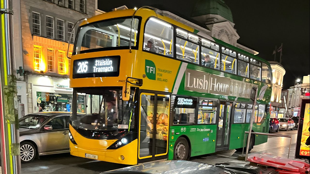 Bus eireann cork PAD131 on route 205 to MTU