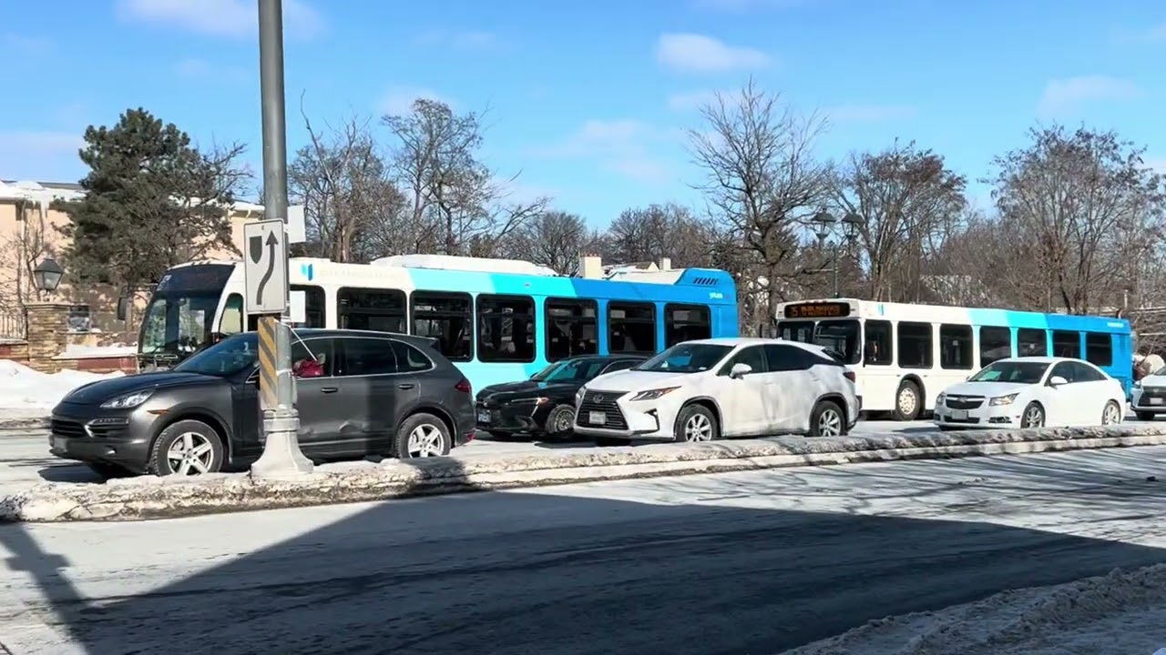 YRT Nova #1710 and Flyer #1011 departs