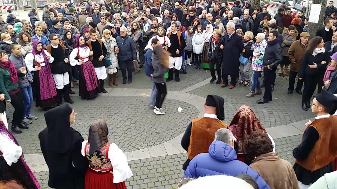 Santu Lussurgiu - Cantigos in Carrela 2015