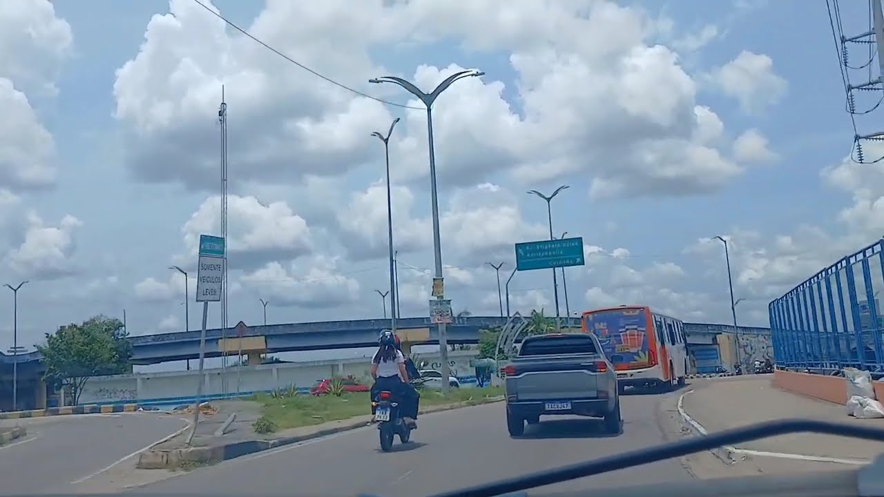 Do Bairro Japiim até o Bairro São José, passando  pelo shopping São José  em   Manaus 