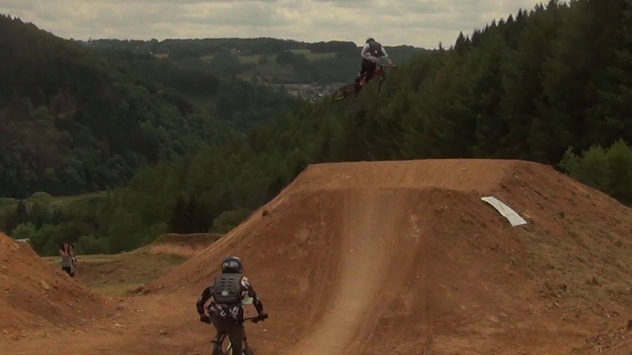 Loose Fest 2019 - Ferme libert Bikepark (Belgium) - Trail Riding Company