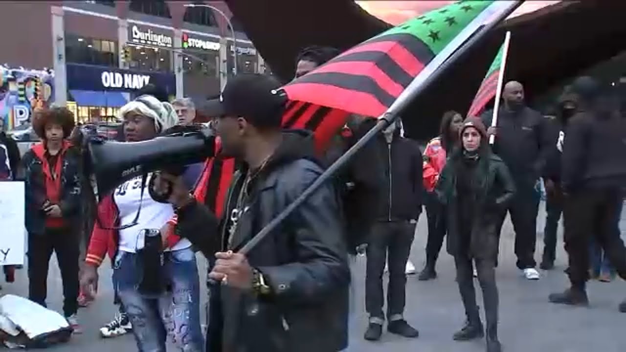 Protests planned as DA considers charges in subway chokehold death