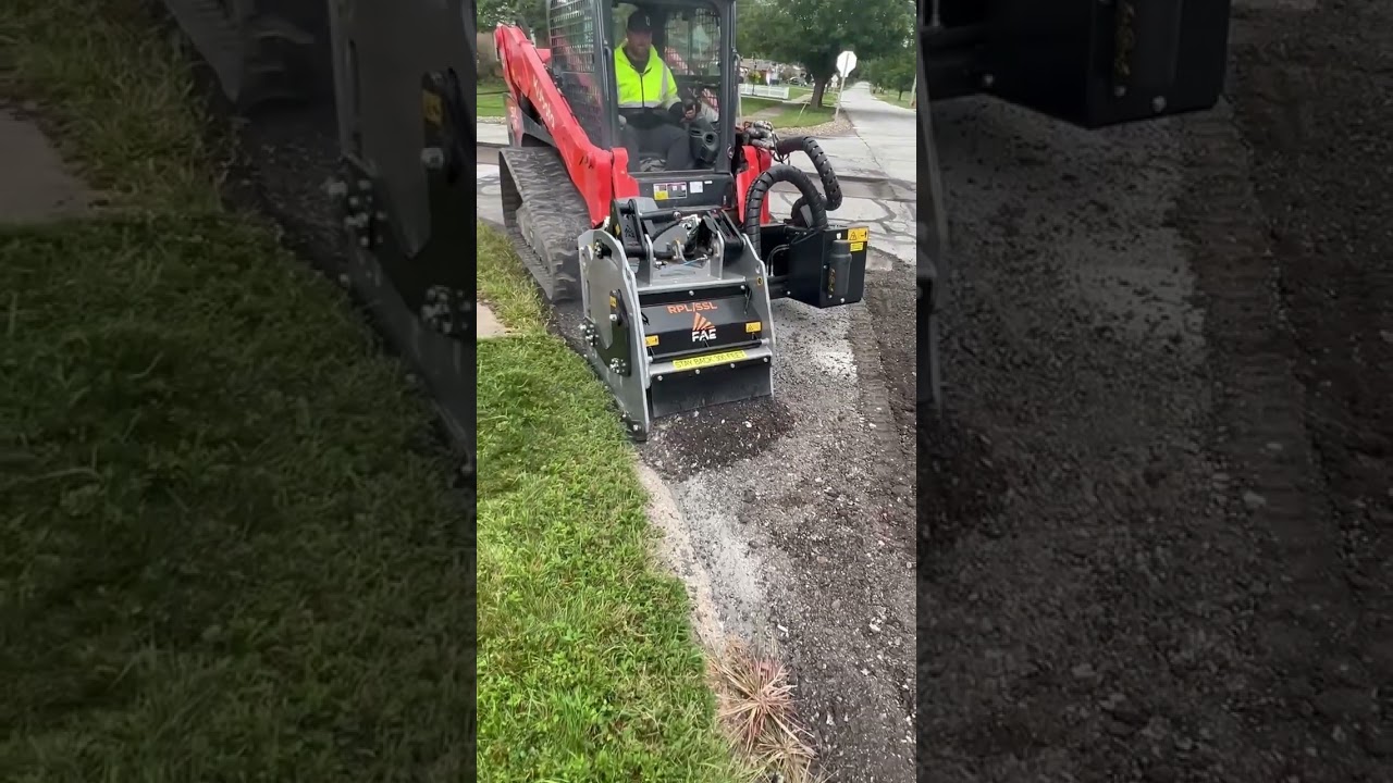 Straßenfräse mit feststehenden Werkzeugen für Kompaktlader bis zu 135 PS