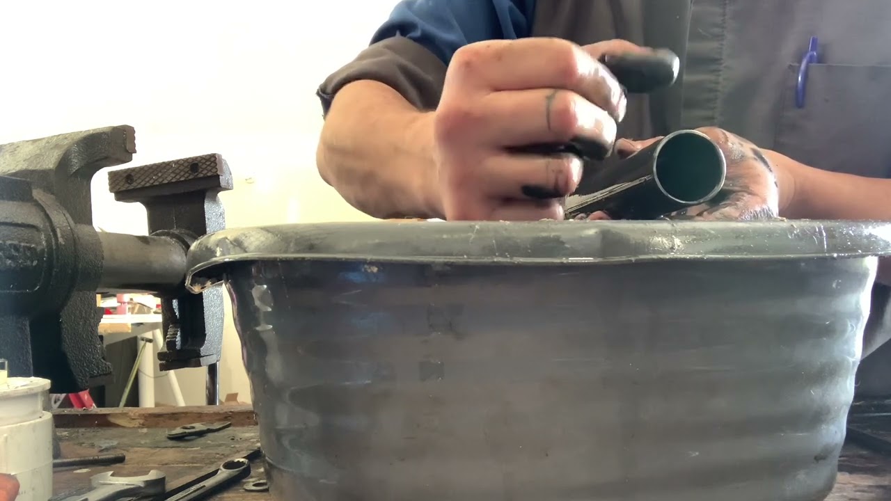 Steering cylinder rebuild for Massey Ferguson, Tractor.