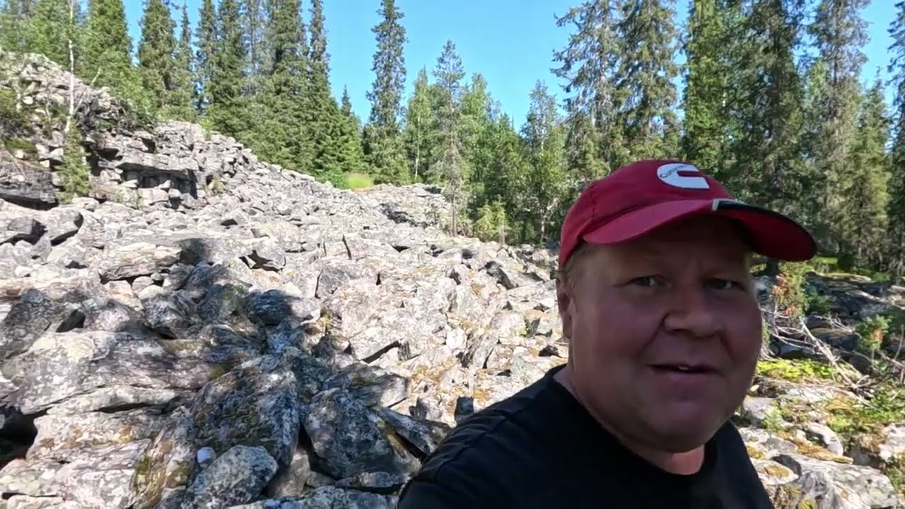 kullaojan polkua naruskassa