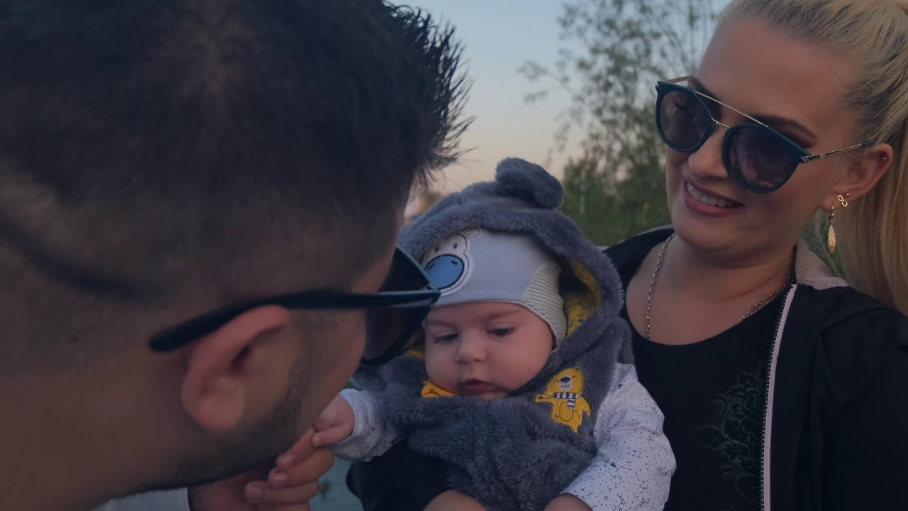 Cristi Pustiu - Familia &copy; BallkanMusic 2019 / █▬█ █ ▀█▀