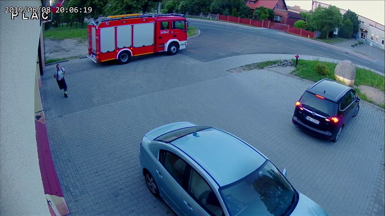 [649P12] OSP Mochy wyjazd do wypadku motocyklisty