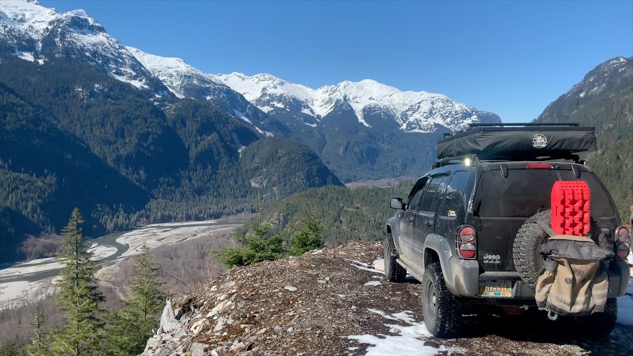 JEEP LIBERTY KJ | SQUAMISH OFFROAD OVERLAND