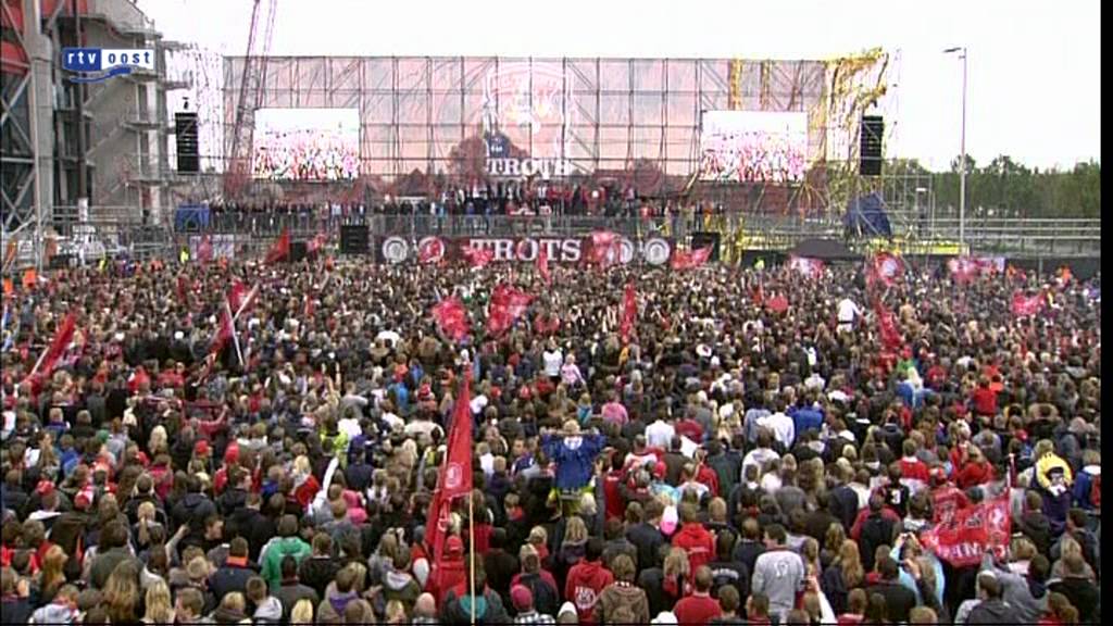 Samenvatting huldiging FC Twente op 16-5 2011