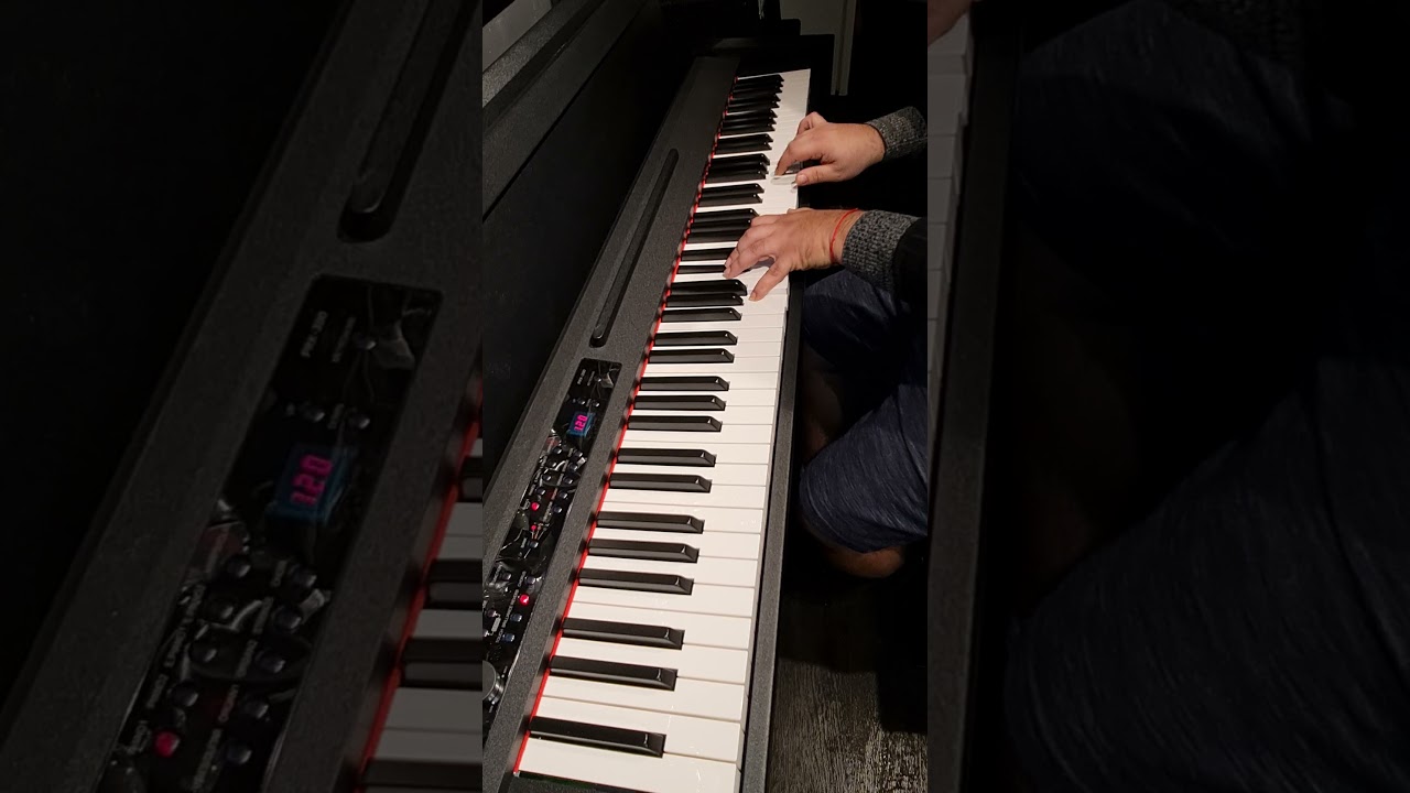 Pearl River PRK300 piano