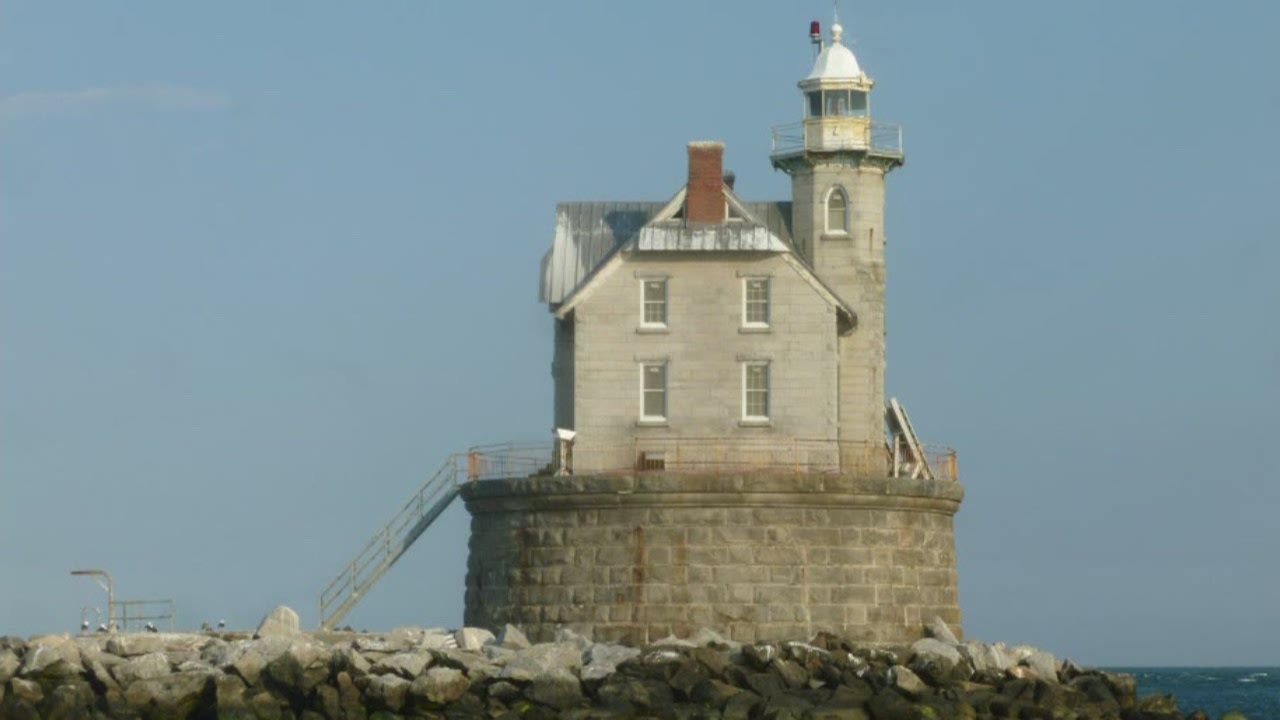 Race Rock Lighthouse gets new owner
