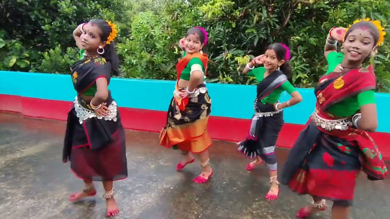পিঁদারে পলাশের বোন। creation of Annaya Nitya Kala Kendra.