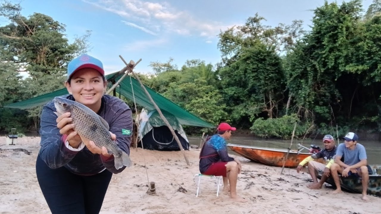 🏕Acampamento no Rio tesoura com direito a peixe frito  motor quebrado e muita arremada