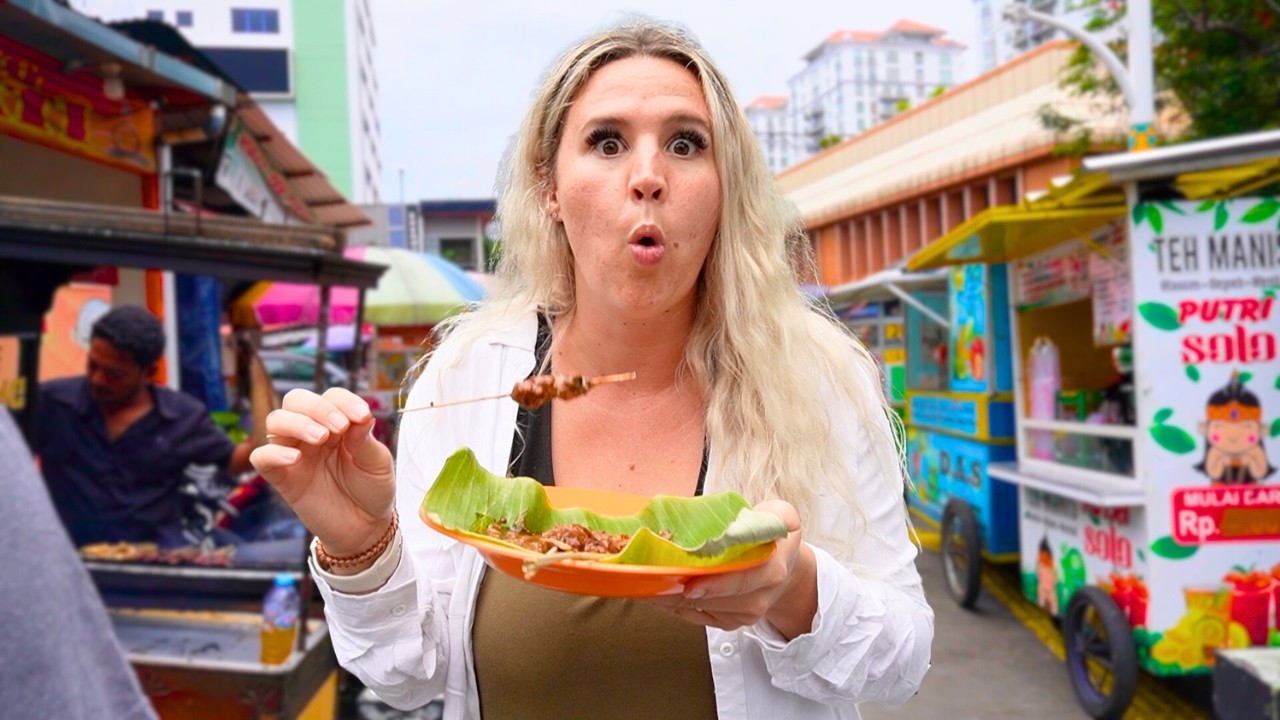 Trying Indonesian Food For the FIRST TIME! (Jakarta Food Tour)