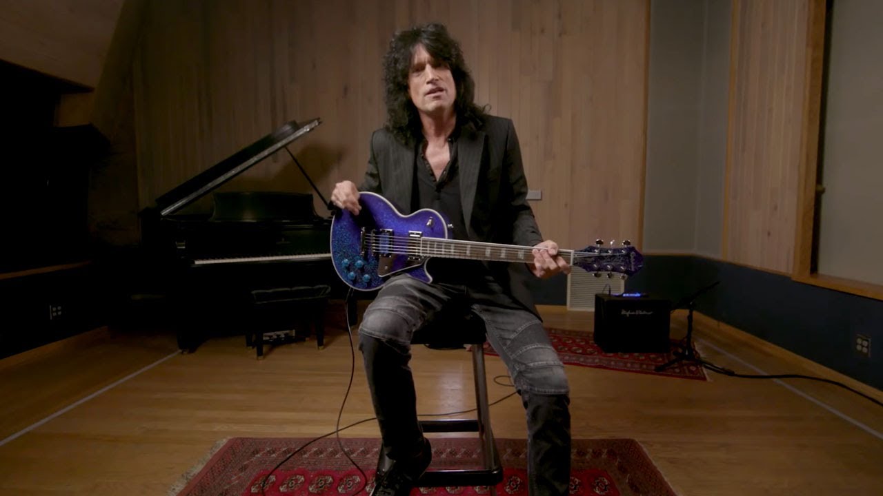 Epiphone | Демонстрация экипировки электро-голубого Les Paul Томми Тейера