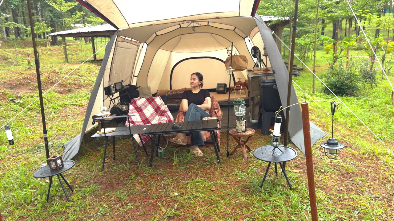 Camping under rain and cooking style ASMR
