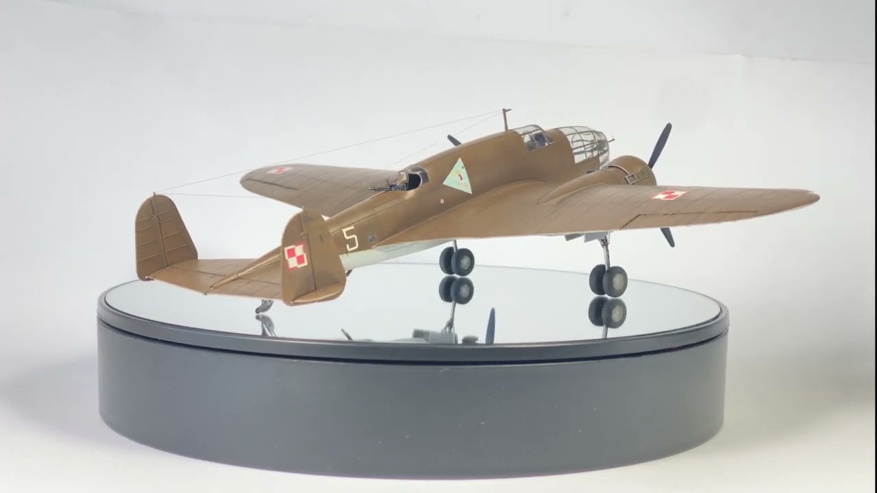 PZL 37B II Łoś 1:72 IBG Models