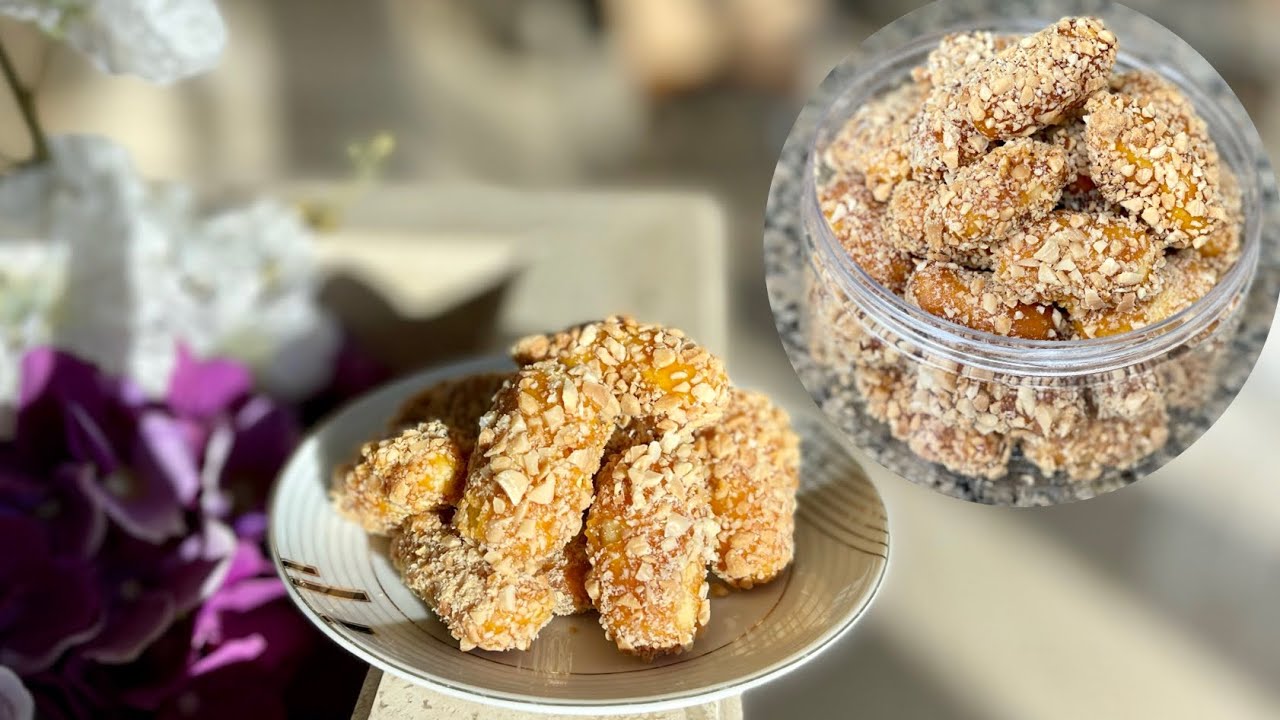 Kukis Kurma tapi ga pake Kurma? Lontong Paris? Ini kukis atau lontong ya? Rasanya bikin ketagihan!