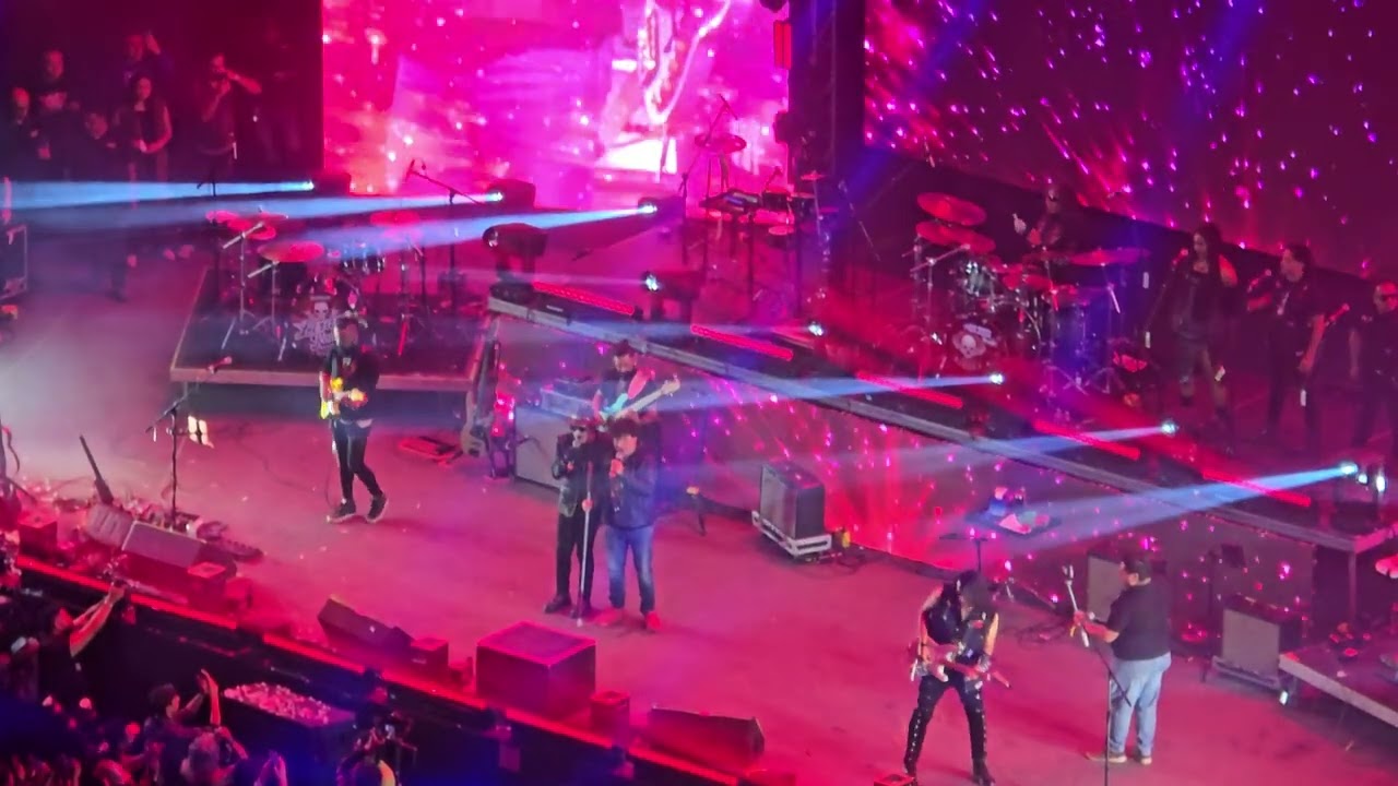 Liran roll en vivo - Así es mi vida | Arena CDMX 2025