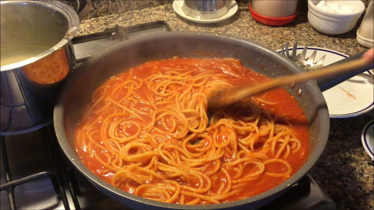 Piccerillo (un grandioso spaghetto al pomodoro - n° 964)
