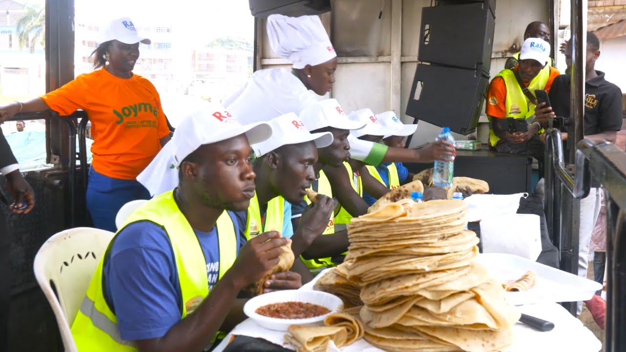 Akothee Surprises Kakamega Residents with a Feast of Kuku, Raha Premium Ugali & Chapatis!