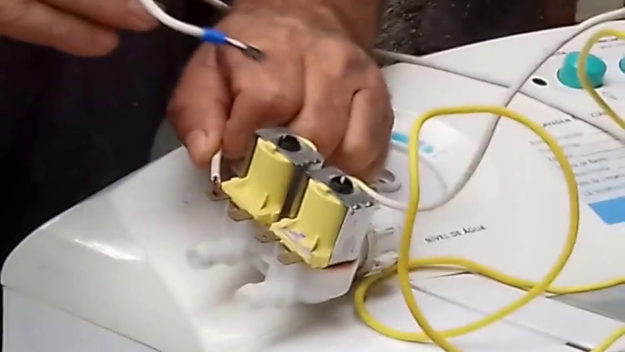 Como testar a válvula de água da máquina de lavar roupas
