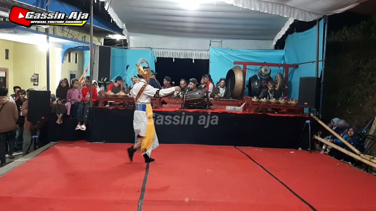 TARI SANDUL DUSUN GENTANSARI DAN TARI TOPENGAN DUSUN BANJARSARI                 {mengabadikan momen}