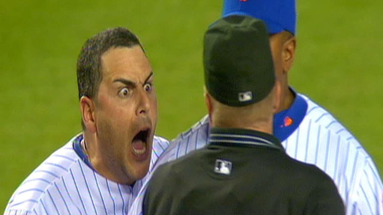 Paul Lo Duca loses his cool after ejection