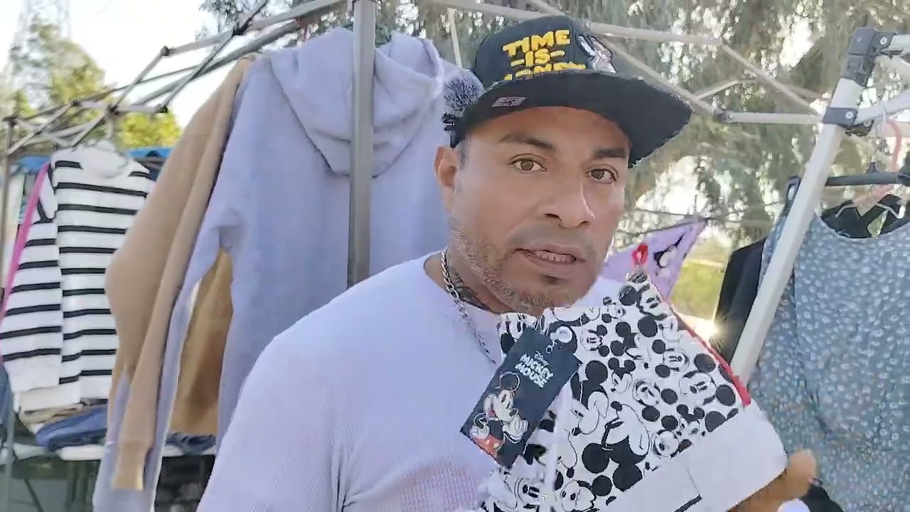 Casería de Sneakers originales en el tianguis bandita! Houston tercero y Mundo de tenis 😃👟! 