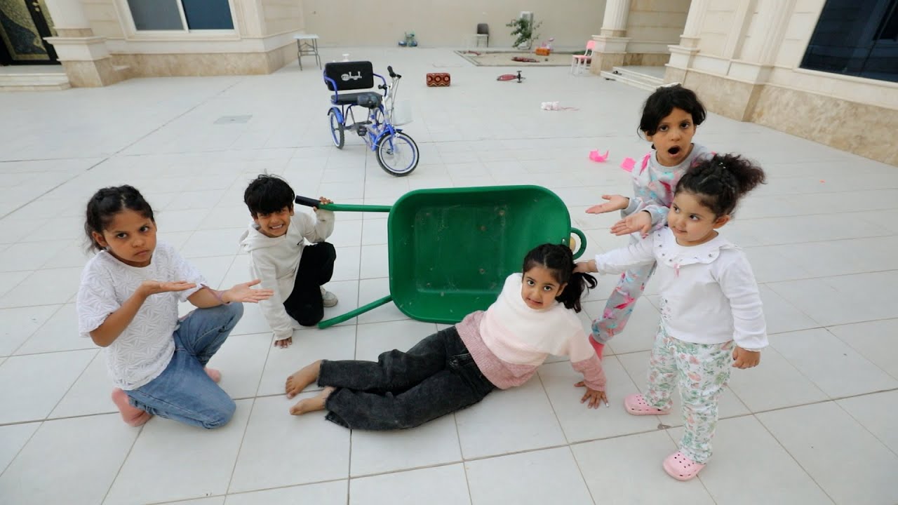طاحت على وجها من العربيه بسبب الياس ! ليلى