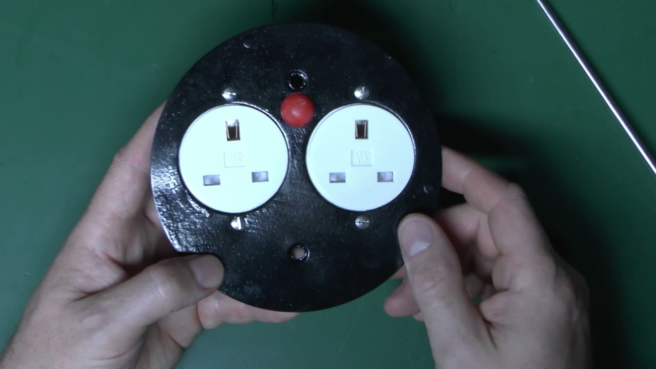 Ремонт удлинителя — розетки MK Panel