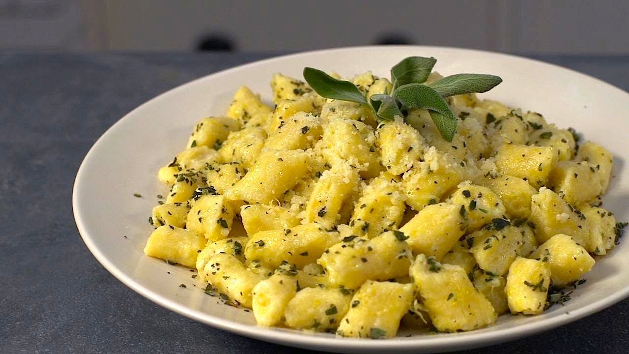 Homemade ricotta gnocchi recipe with Rob Nixon - Christmas special