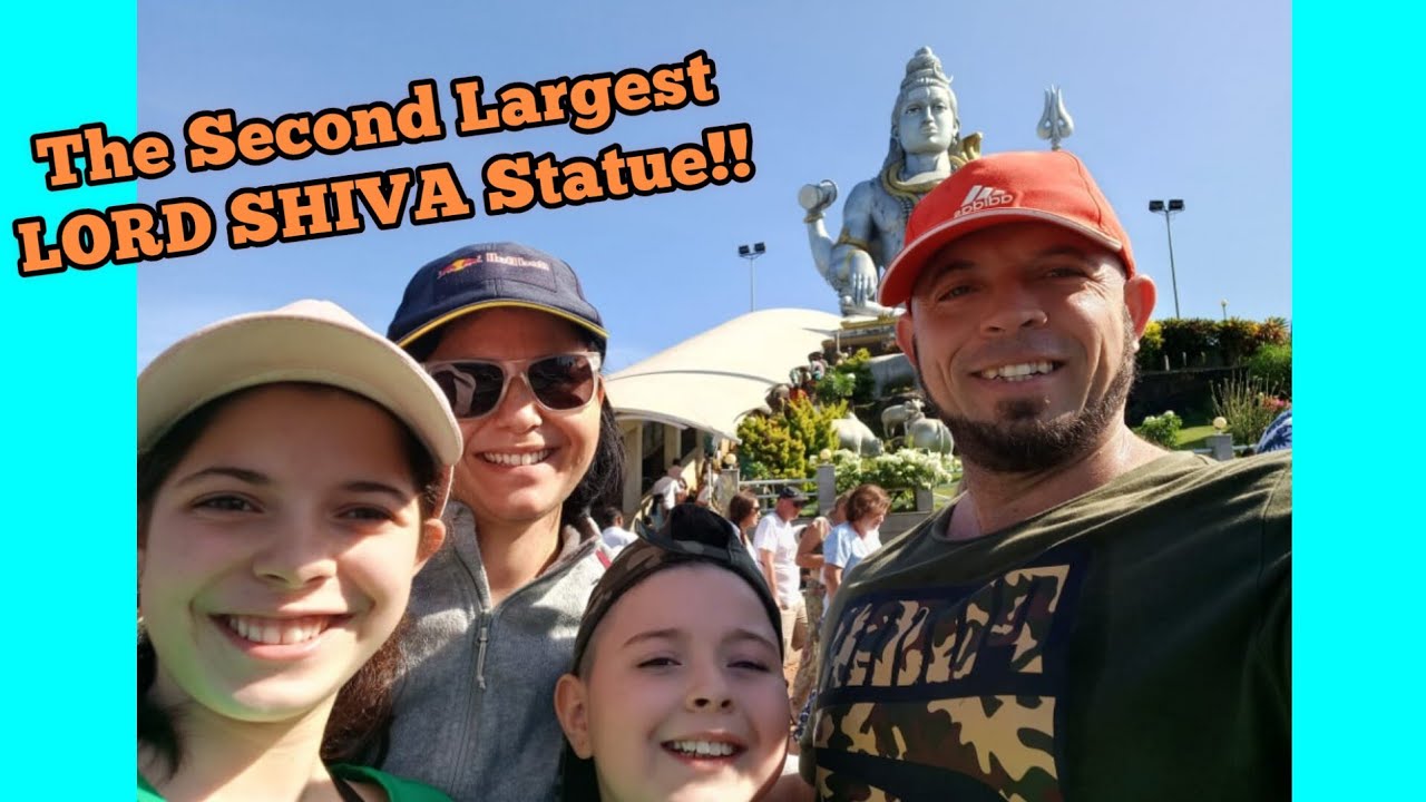 Foreigners Experience Second LARGEST STATUE in MURUDESHWAR INDIA (LORD SHIVA) KARNATAKA #foreigners