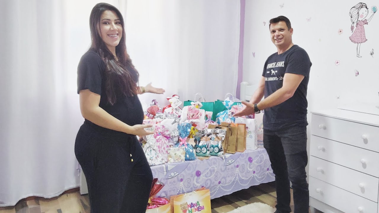 ABRINDO OS PRESENTES DO CHÁ RIFA DA MAKEYLLA (parte 1)