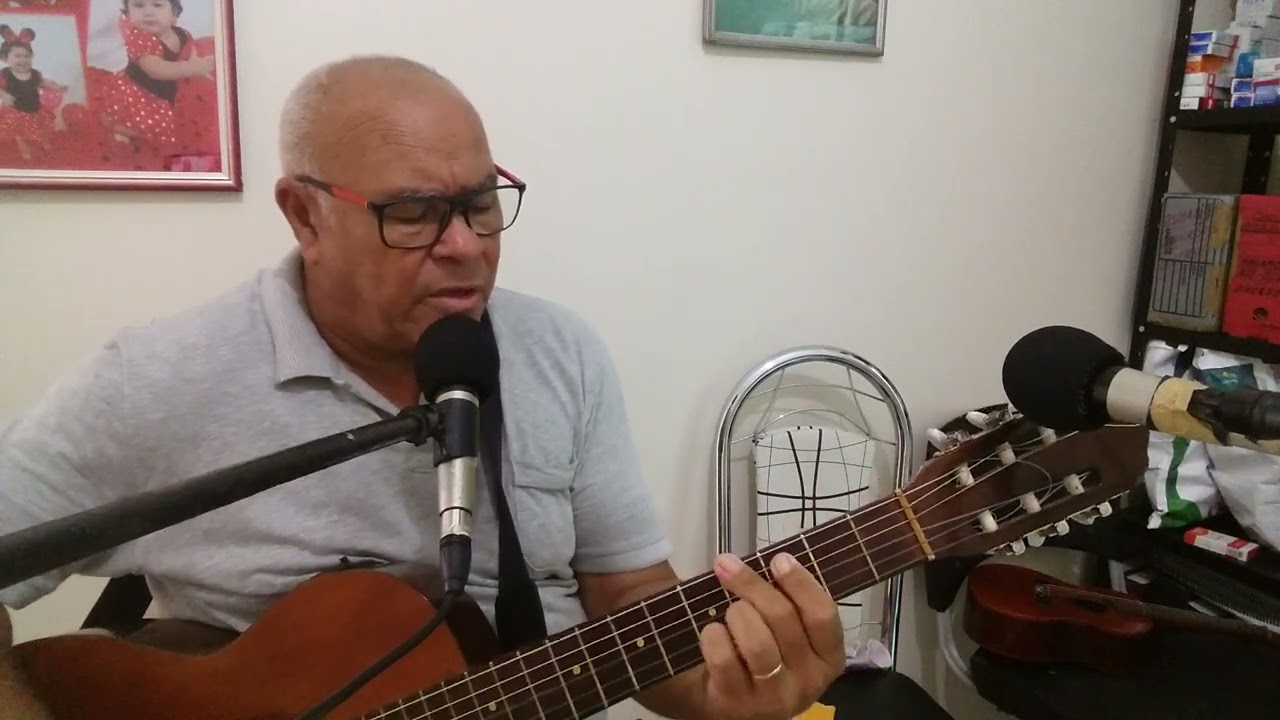 O meu amor chorou. Paulo Diniz. por Cândido. Voz e violão.