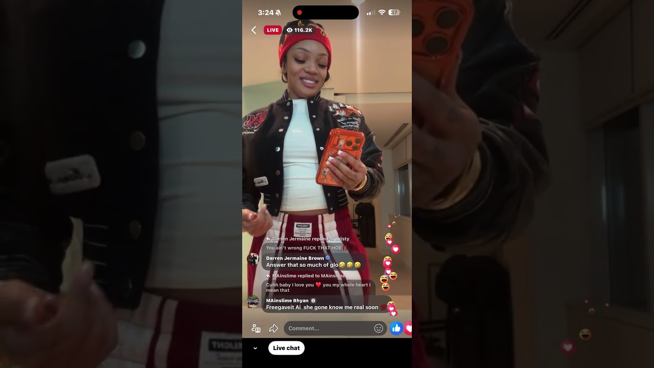 Glorilla finally went live with her mom and dad to expose the lies the Brorilla has been spreading 