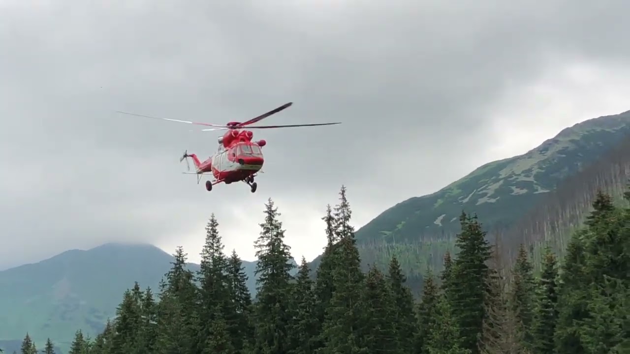 Tatry mountain range helicopter rescue mission🫡