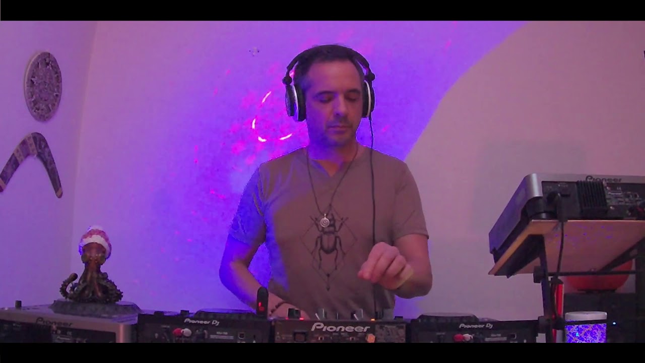 Remember the Oldschool - Chapter II - Mixed by DJ Mad