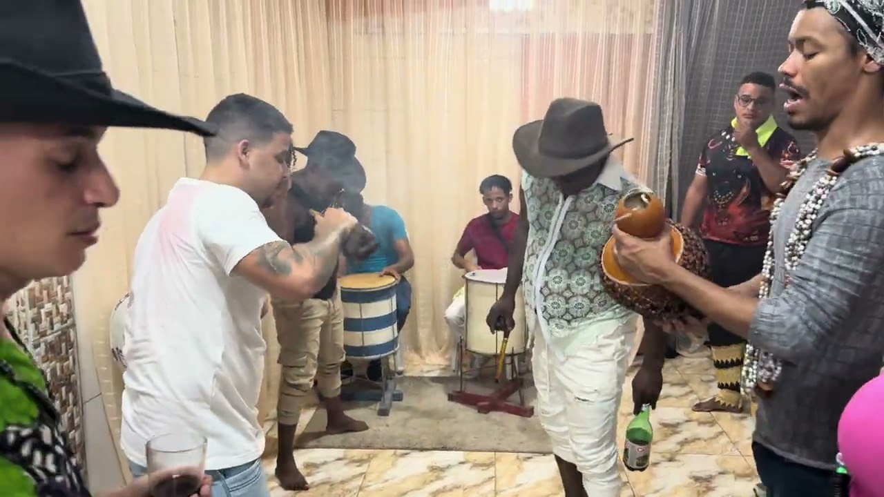 Mestre Manoel Quebra Pedra de Mãe Xirrana no festejo de Mestra Ritinha 