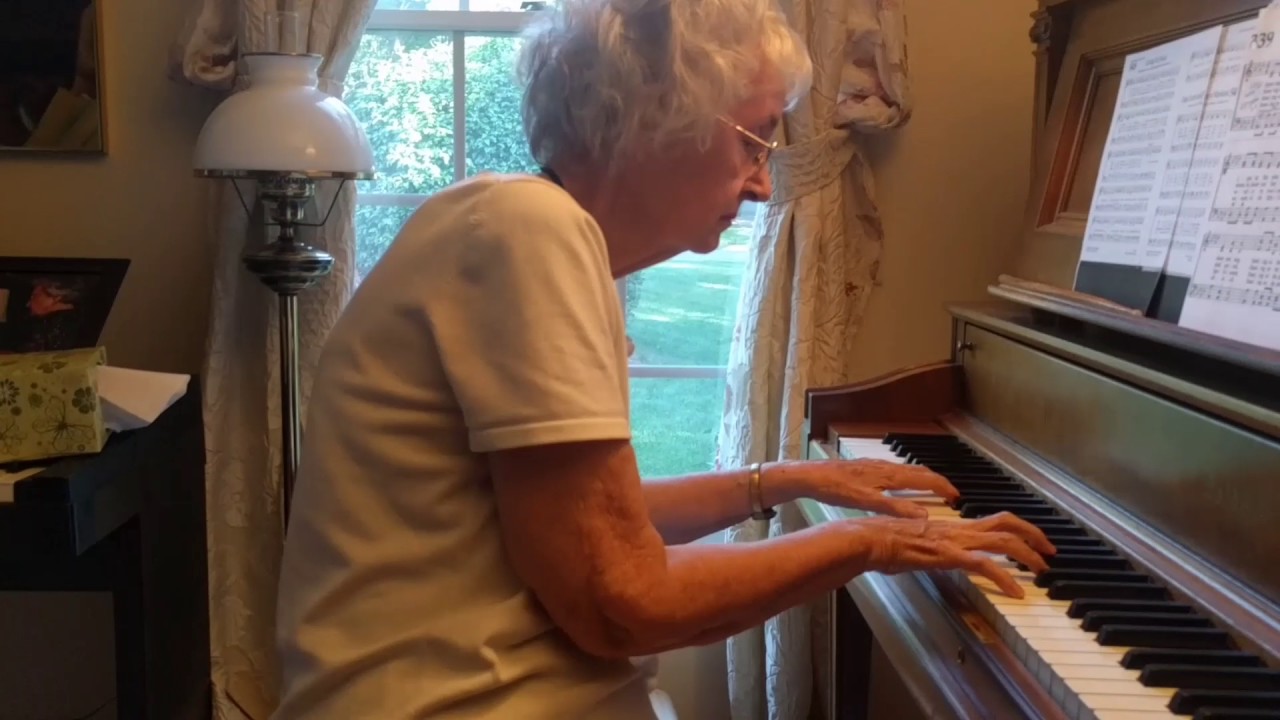 Living for Jesus & Standing on the Promises: Piano by Carolyn Bradley