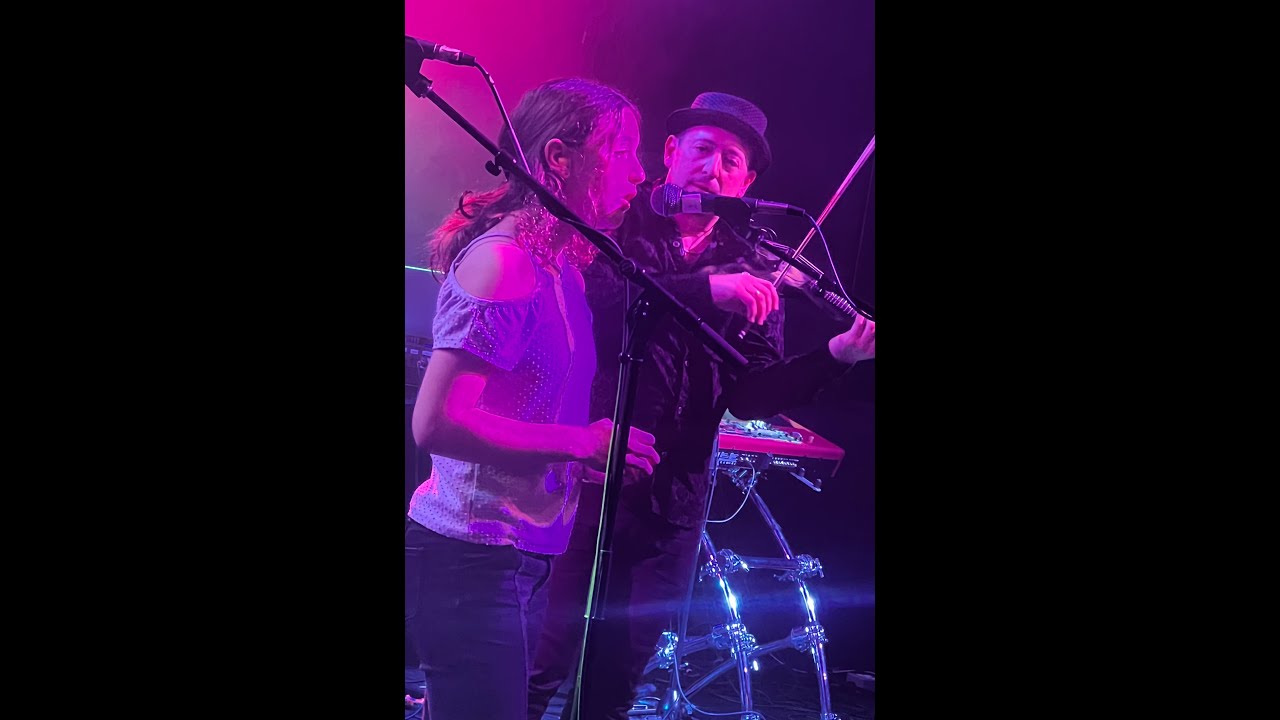 Joe Deninzon & Stratospheerius 