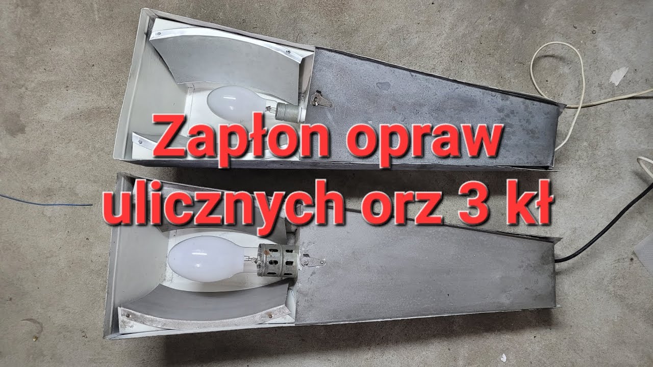 Zapłon dwóch opraw ulicznych Orz 3 kł