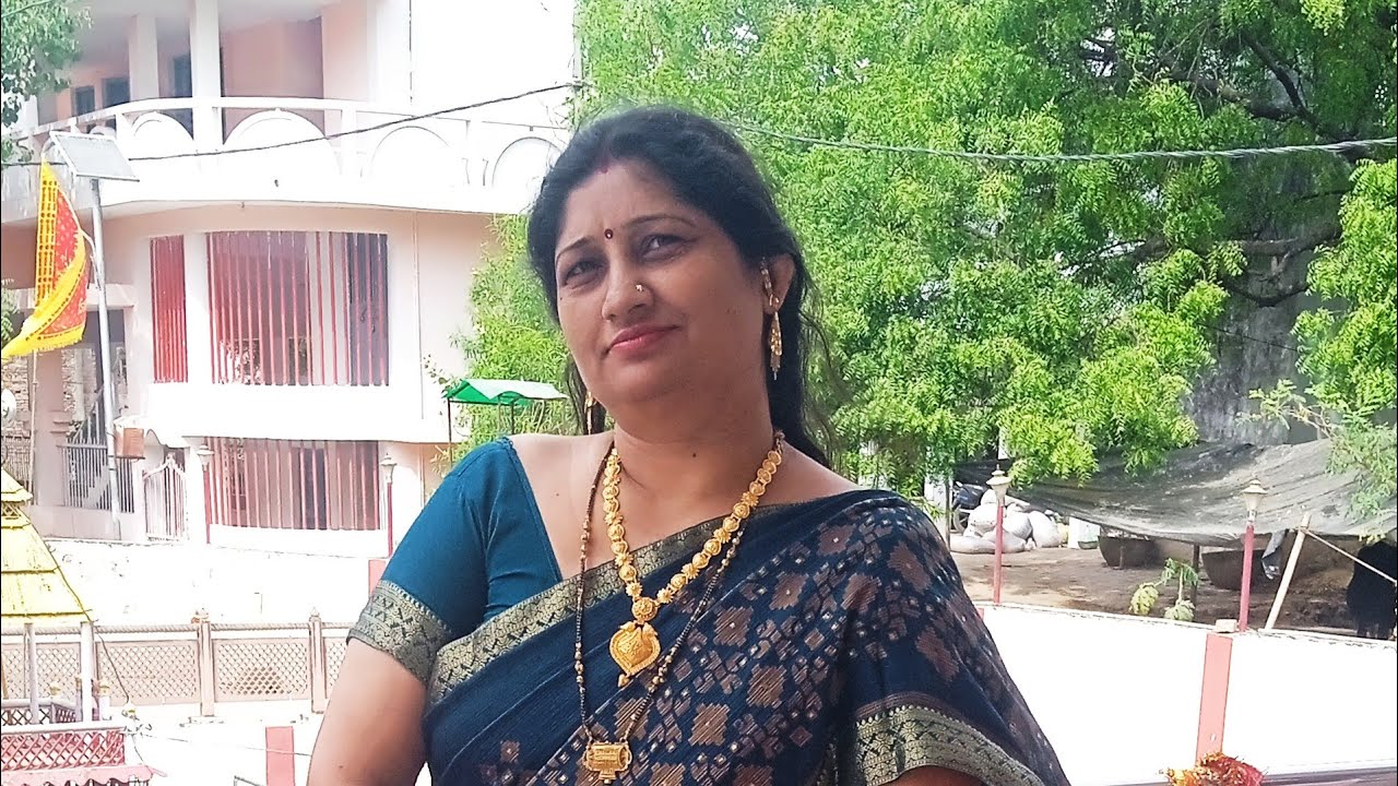 Neelam ki duniya-2 is live बताओ अब क्या करूं
