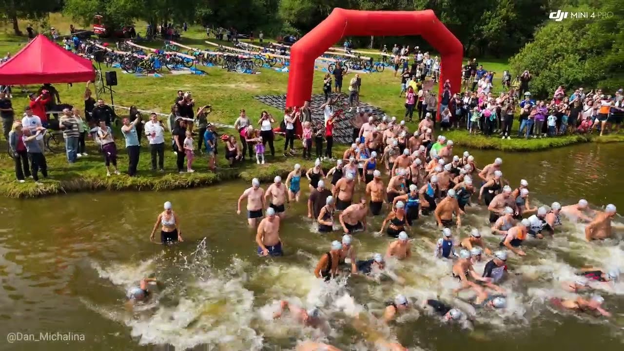 Houmrův triatlon 2025 | Dronem z výšky |4K|