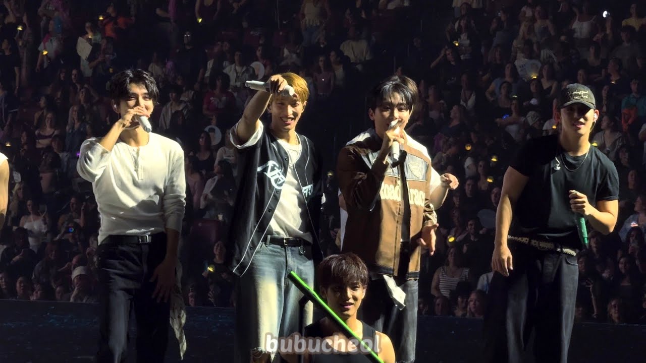 Seventeen New_ U.S Tour in Sunrise Day 2