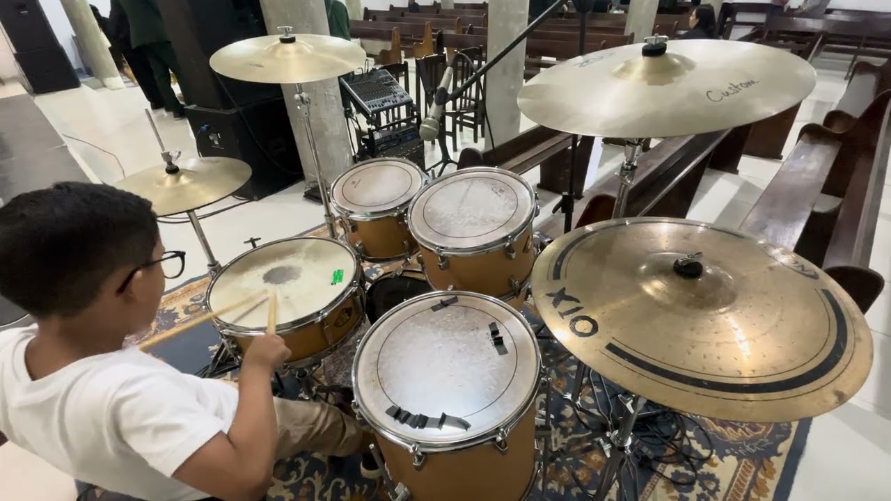 PYETRO tocando  bateria #bateria #instrumentalmusic #tea 