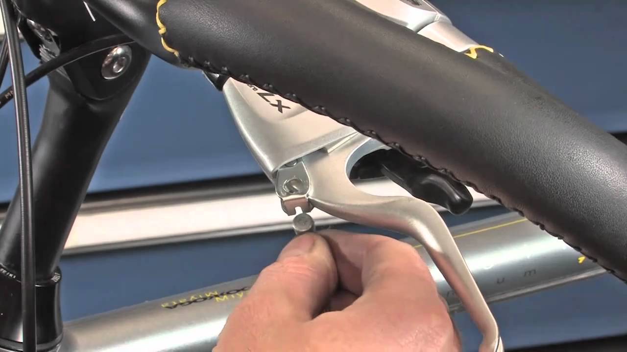 Fietshouder: hoe vervang ik mijn V-brake remkabel?